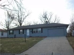 7306 Hedges Ave, Raytown, MO 64133
