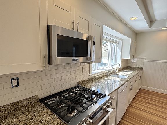 5th image of 128 Highland Rd #1