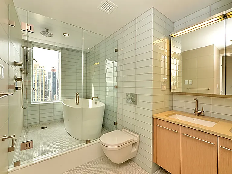 400 E 54th St #27A — Photo 7