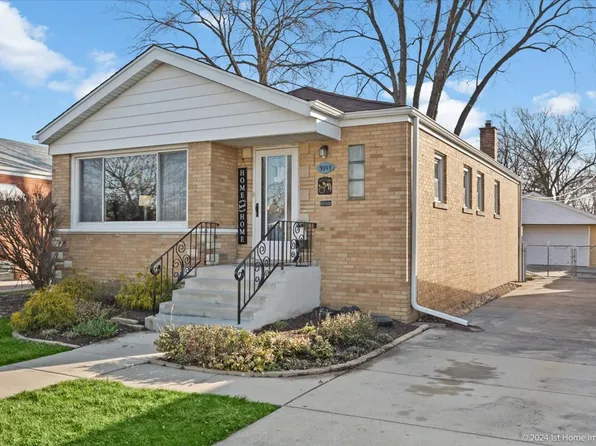 9743 S Utica Ave, Evergreen Park, IL 60805
