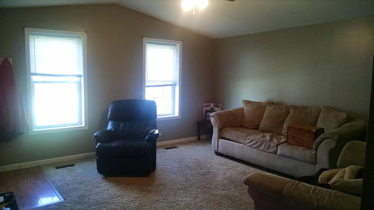 3 bed, 1331 sqft, $1,800 — Photo 3