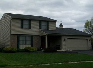 2327 Meadowcroft Ln, Maumee, OH 43537