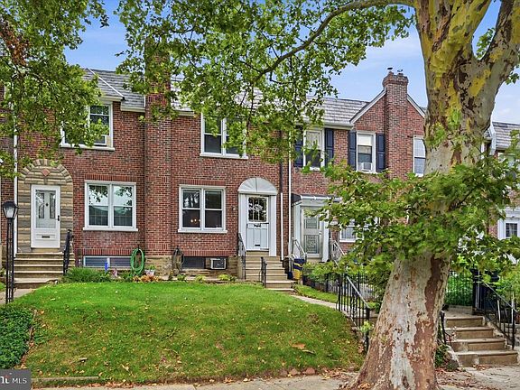 2nd image of 3323 Glenview St