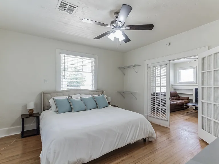 2247 W Park Pl — Photo 14