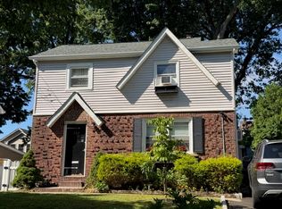 262 Windsor Rd, Wood Ridge, NJ 07075