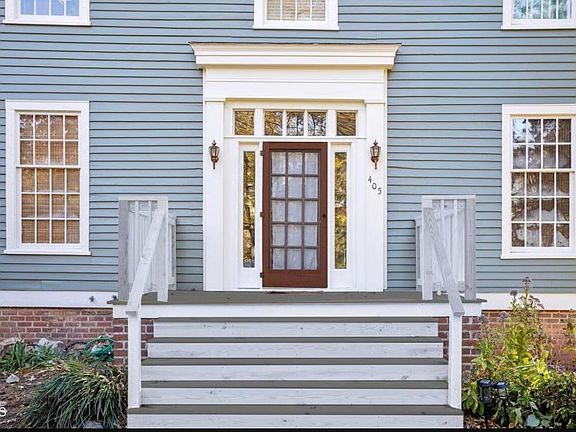 4th image of 405 Ransom St