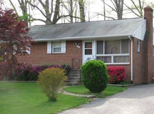 3202 Hewitt St, Falls Church, VA 22042