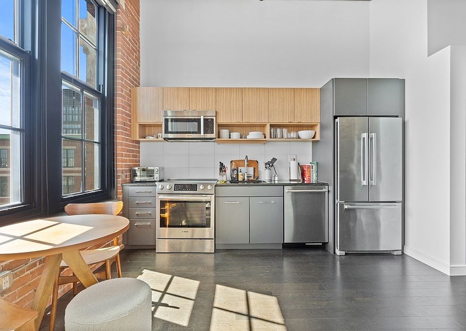 1st image of 319 A St Unit 510