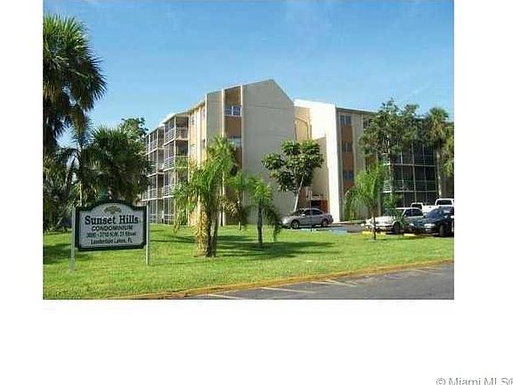 5th image of 3700 NW 21st St APT 406