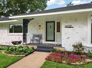 1602 Harrison Rd, Brenham, TX 77833