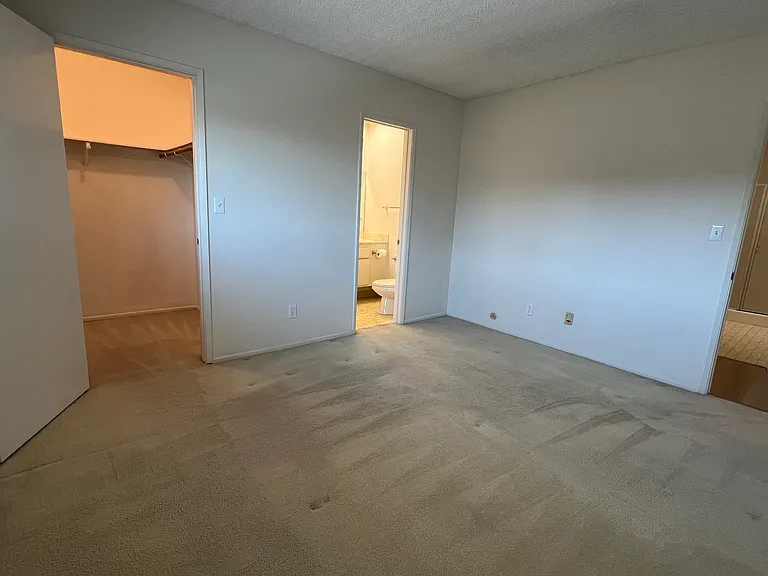 14560 Clark St #204 — Photo 10