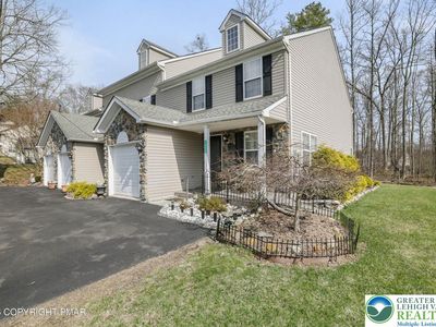 7235 Blushingwood Grv, East Stroudsburg, PA, 18301