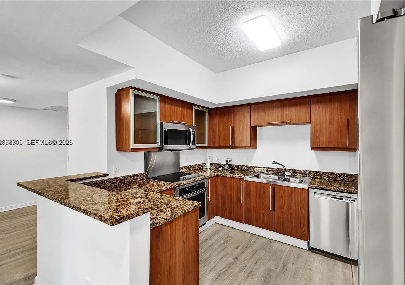 888 S Douglas Road 304, Coral Gables, FL 33134 - 7566 — Photo 1