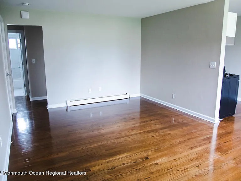 65 Steiner Ave #17 — Photo 3