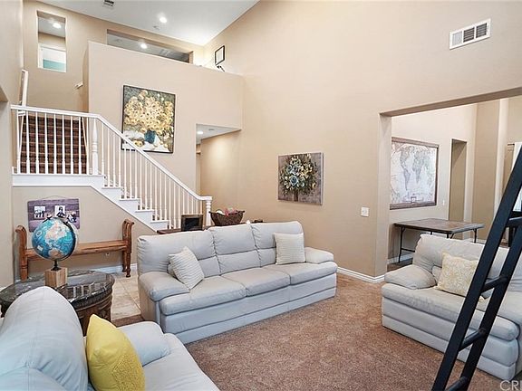 3rd image of 29258 Las Palmas Ct