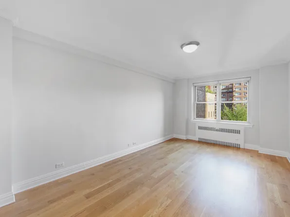 41 Park Avenue image 7 of 10