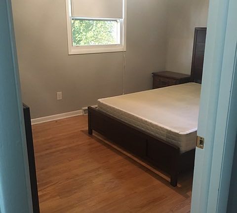 5th image of 401 Lake St