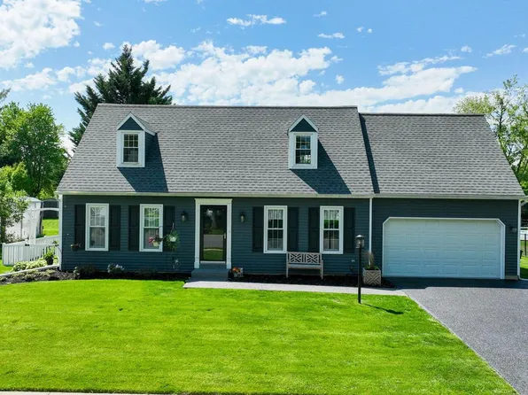 322 Powell Dr, Lancaster, PA 17601