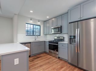 7570 Oxford Dr #1, Saint Louis, MO 63105