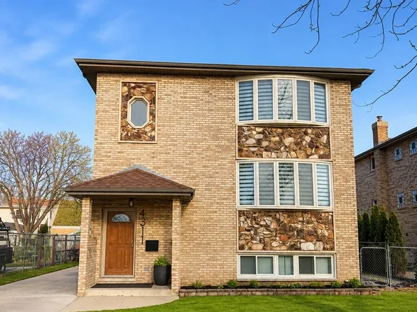 4311 N Grace St #2, Schiller Park, IL 60176