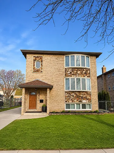 4311 N Grace St #2 Photo 1