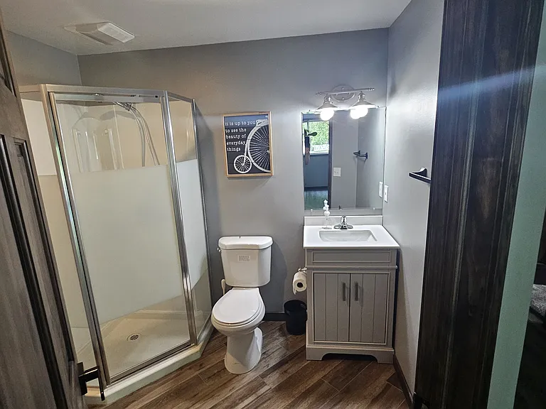6284 Kahler Dr NE — Photo 6