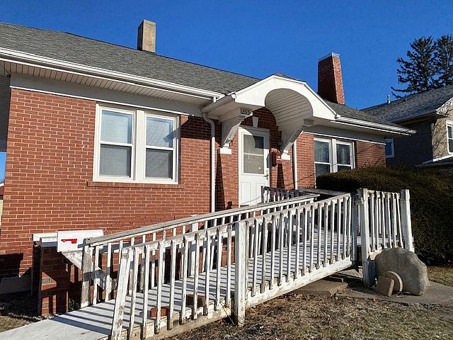 1st image of 1265 W Losey St