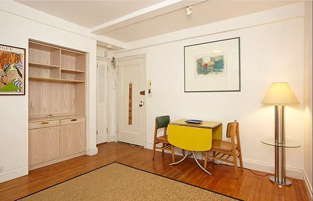 Sold by The Bamberger Group | media 19