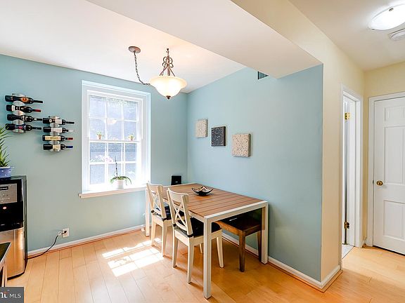 5th image of 3961 Langley Ct NW APT A589