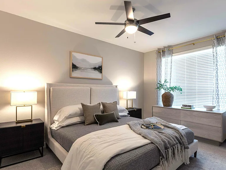 Avenida at Centerra - 55+ Active Adult Apartment Homes — Photo 12