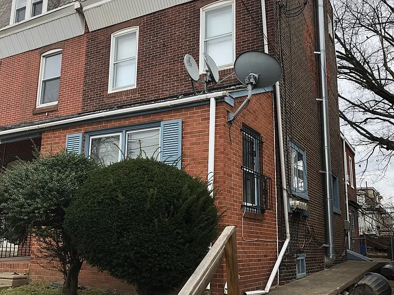 steps leading to yard and side laundry room