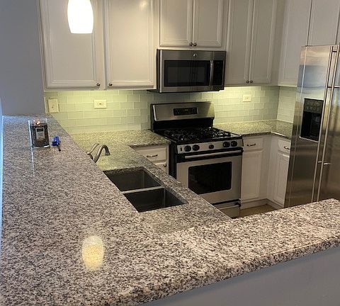 5th image of 2468 Hillsboro Ln