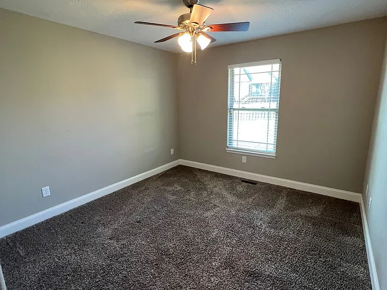 5353 S Twelve Oaks Rd — Photo 30