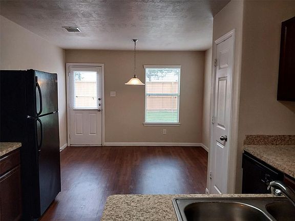 4th image of 22231 Doubletree Park Dr
