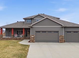 711 47th Ave W, West Fargo, ND 58078