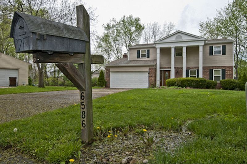 1st image of 6586 Bluebird Ct