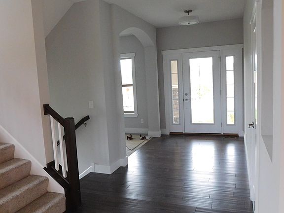 5th image of 4398 123rd Cir NE
