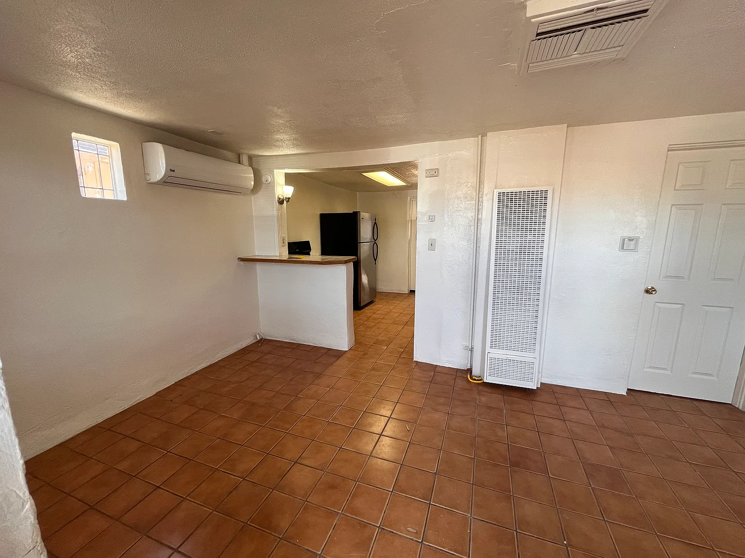 1 bed, 500 sqft, $995 — Photo 4