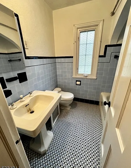 12 Hobart Gap Rd — Photo 29