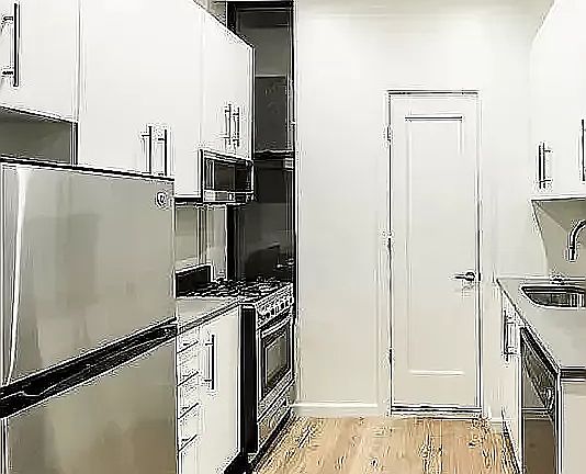 3rd image of 364 3rd Ave APT 4