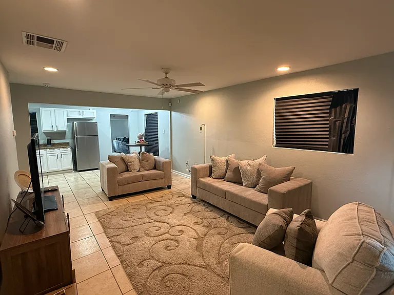 4734 Galahad Dr — Photo 25
