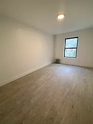 Rented by City Prime Commercial Realty 