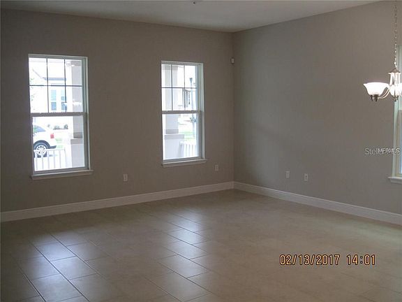 3rd image of 9365 Meadow Hunt Way