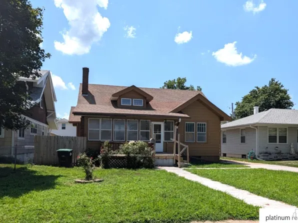 2861 Potter St, Omaha, NE 68112