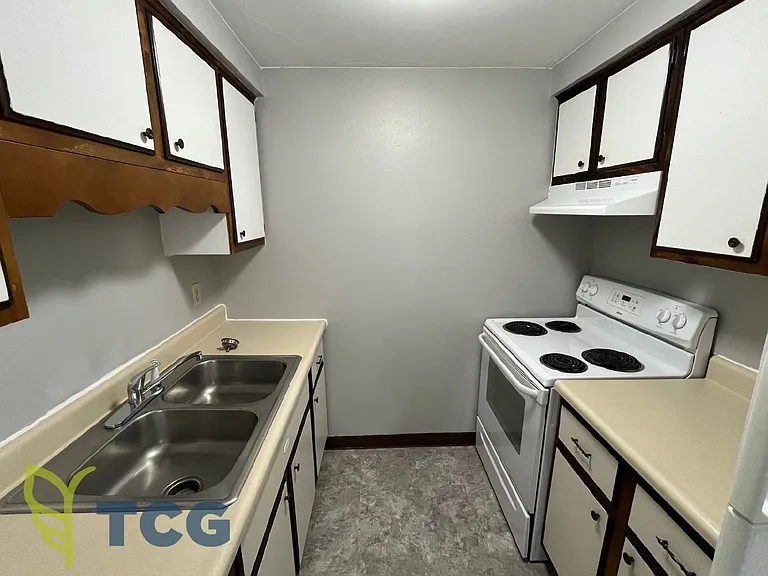 1467 Catherine St #1 — Photo 5
