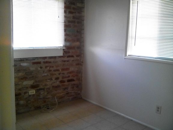 5th image of 2957 E 24th St #House