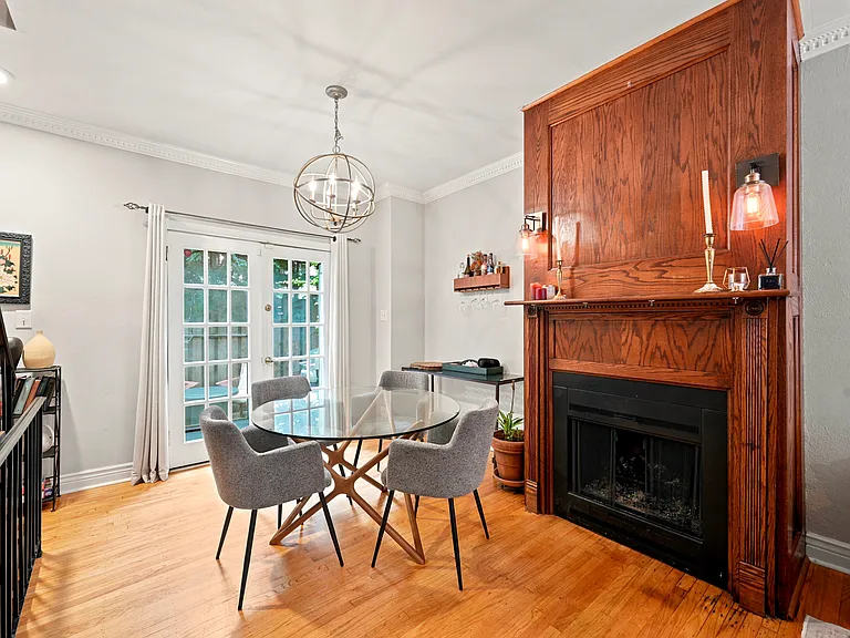 308 Pemberton St — Photo 4