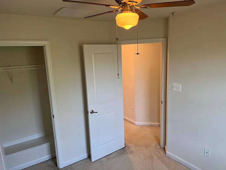 11761 Nationals Ln — Photo 29