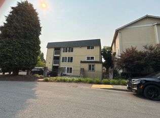 101 SW 119th St APT 306, Seattle, WA 98146