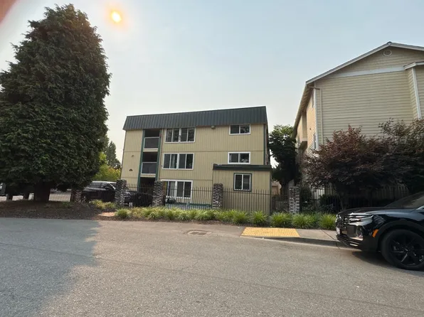 101 SW 119th St APT 306, Seattle, WA 98146